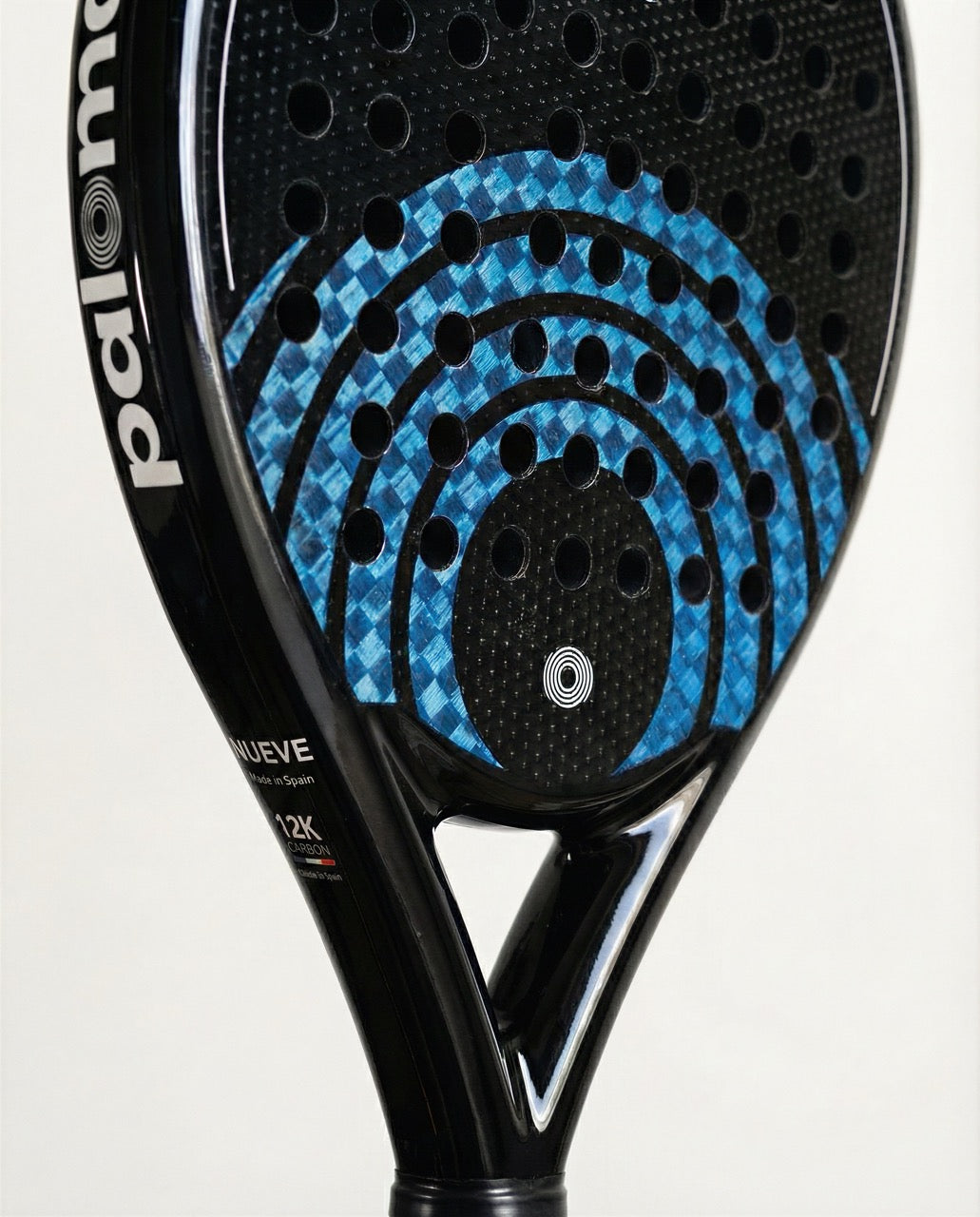 PALOMA NUEVE racket